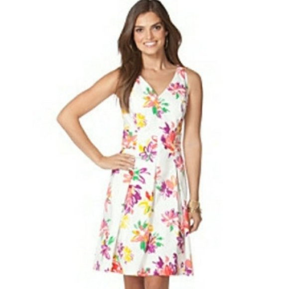 Chaps Dresses & Skirts - Chaps New Floral Jacquard Fit n Flare V-Neck Pleated Sleeveless Dress Size 4 NWT